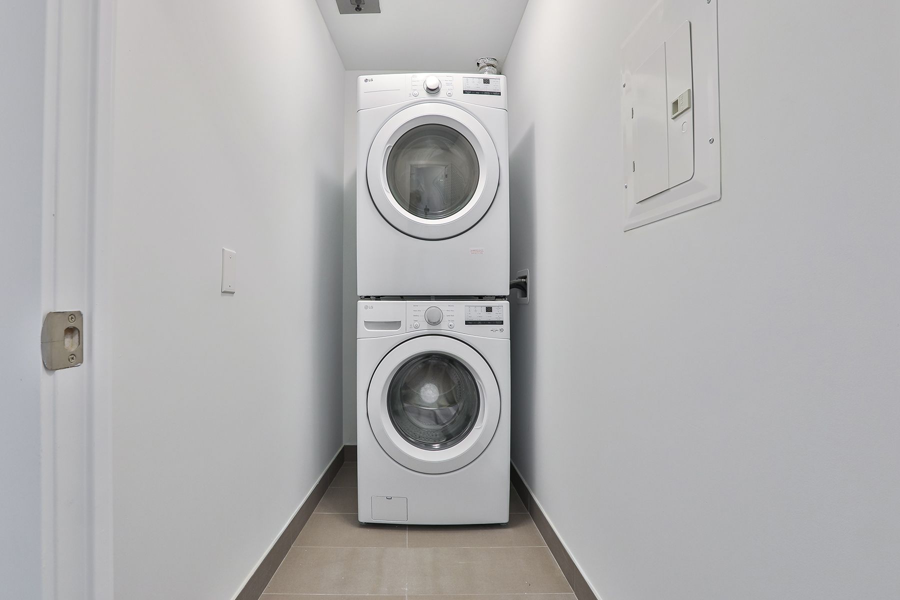 430 Square One Drive 317