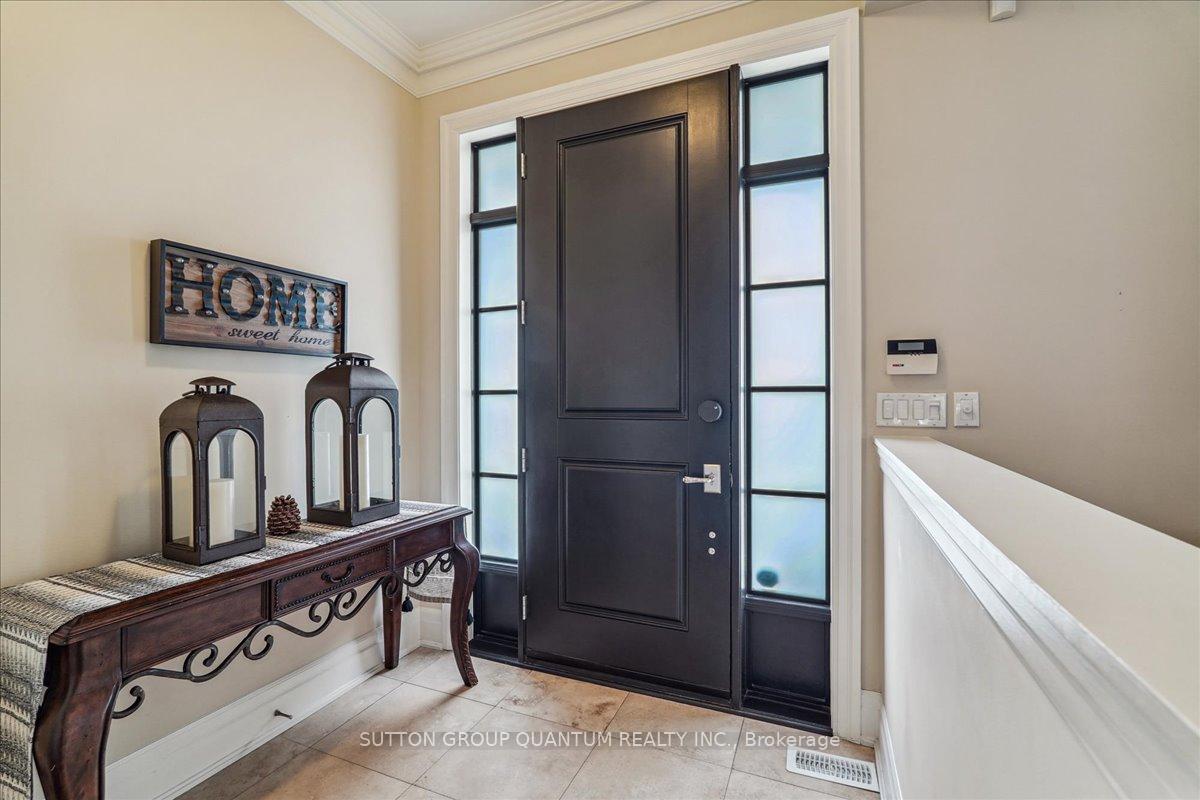 2 Bedrooms Condo at 2378 Marine, Oakville For sale