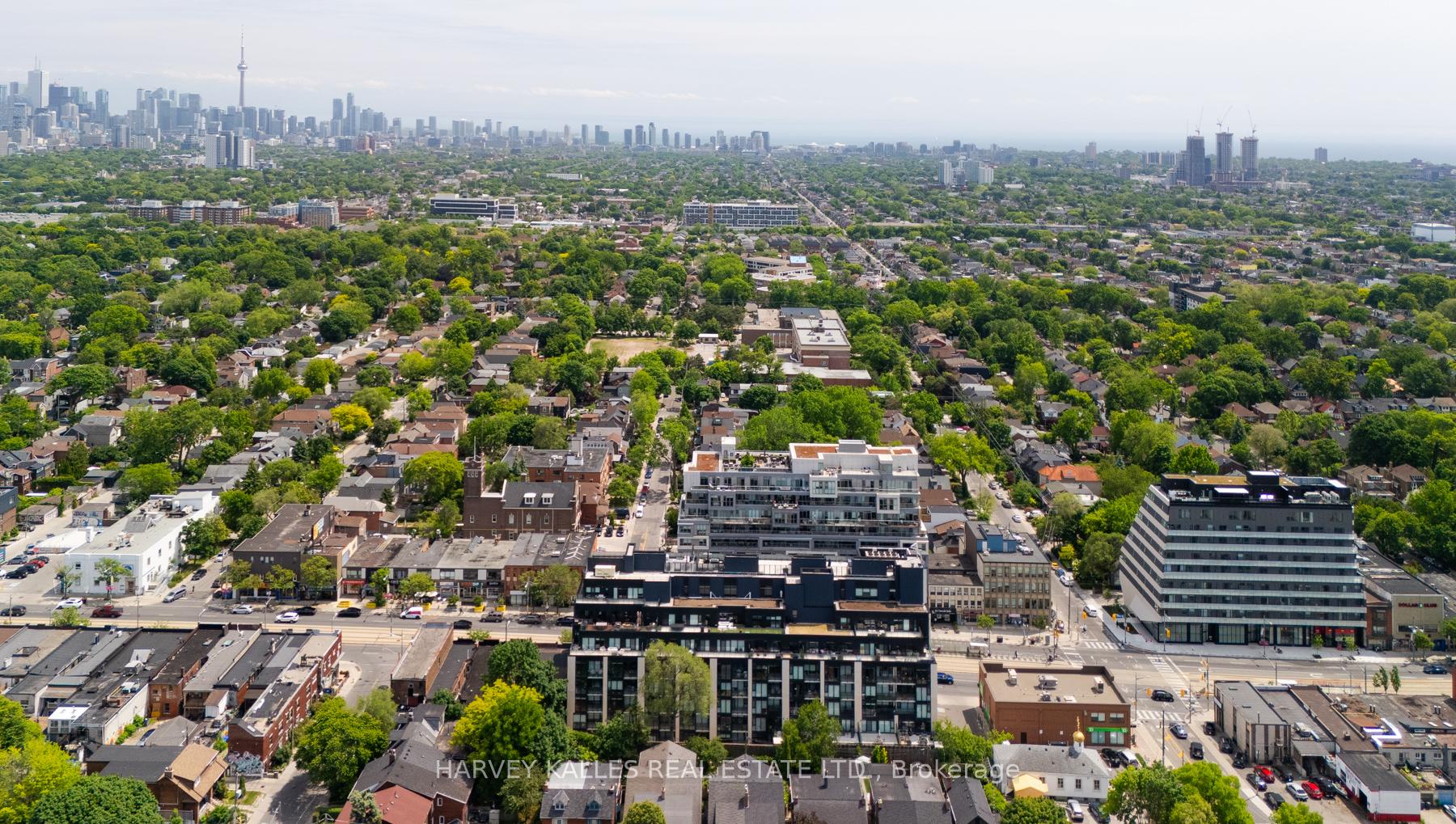 840 St Clair Avenue W 708