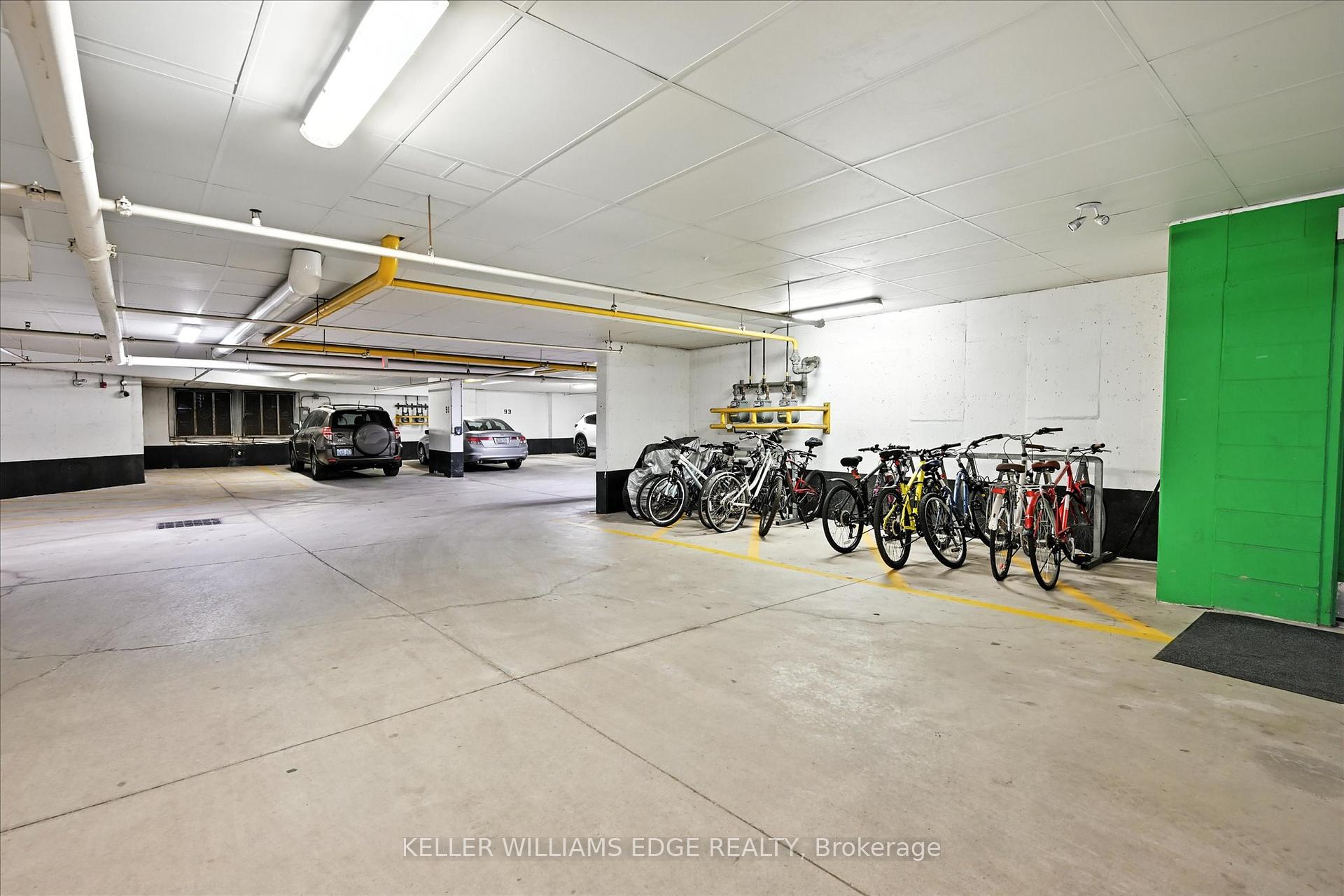 1 Bedroom Condo at 3070 Rotary, Burlington For sale