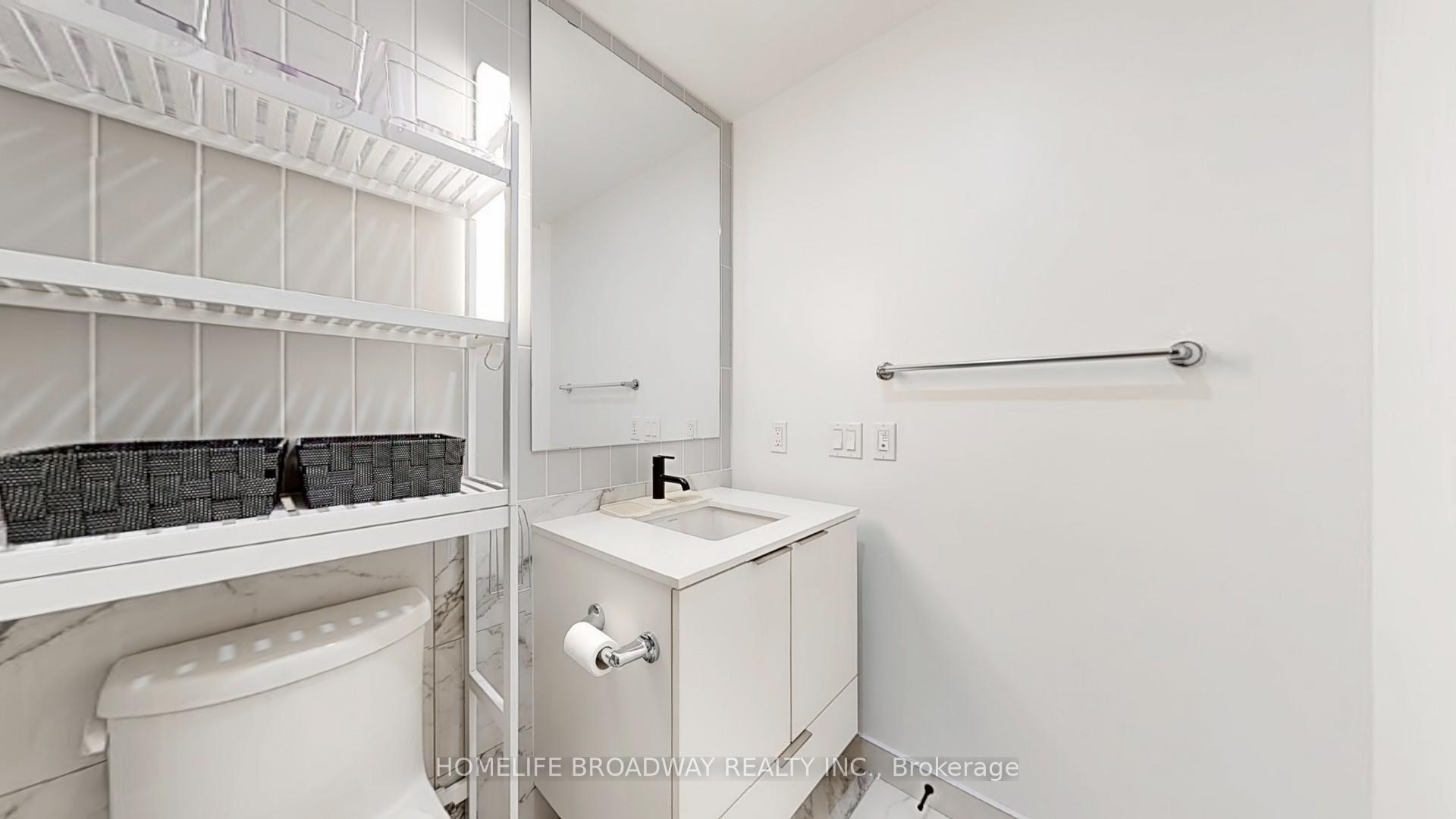 1 Bedroom Condo at 327 King, Toronto For sale