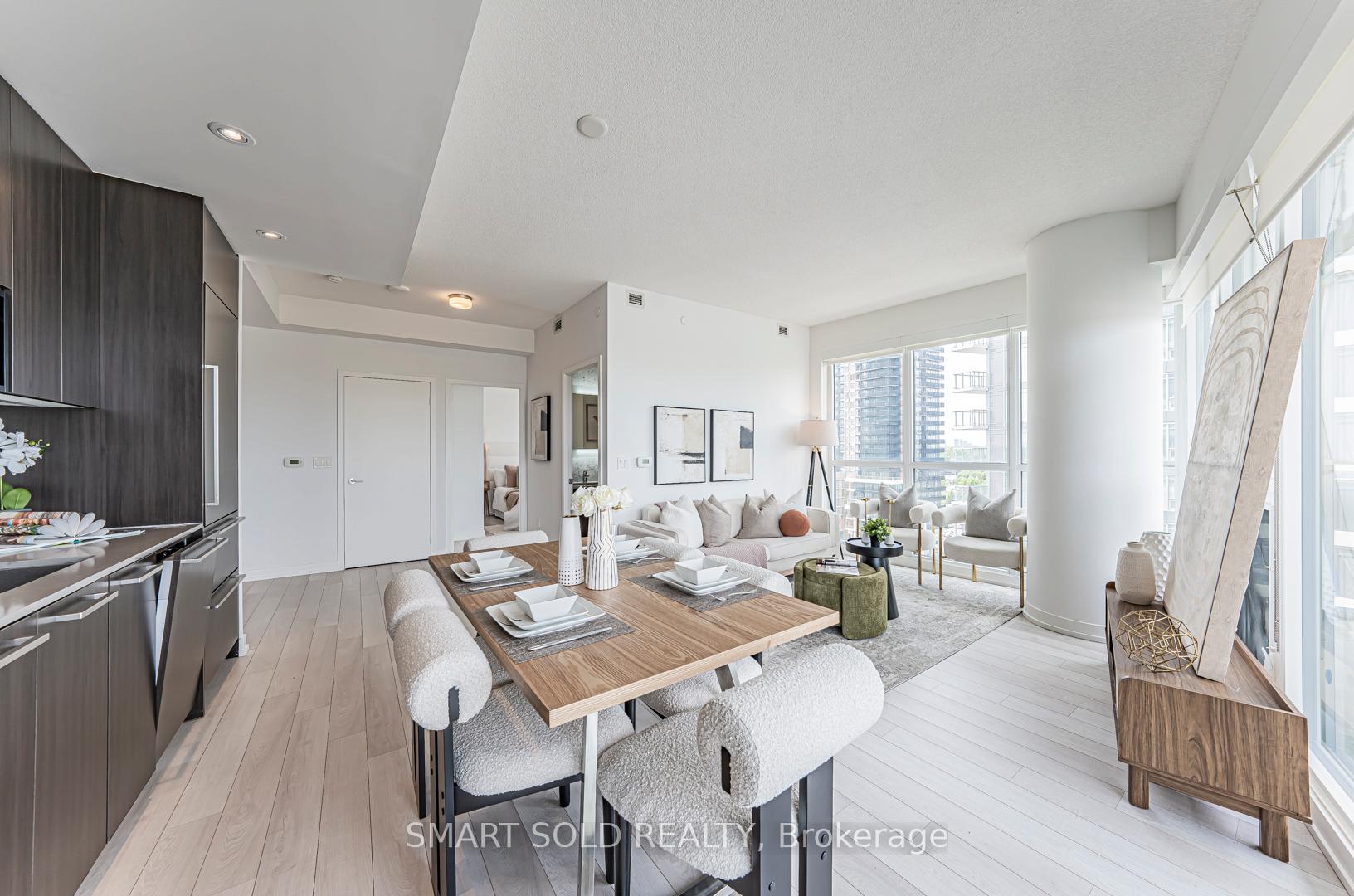 2 Bedrooms Condo at 117 Mcmahon, Toronto For sale