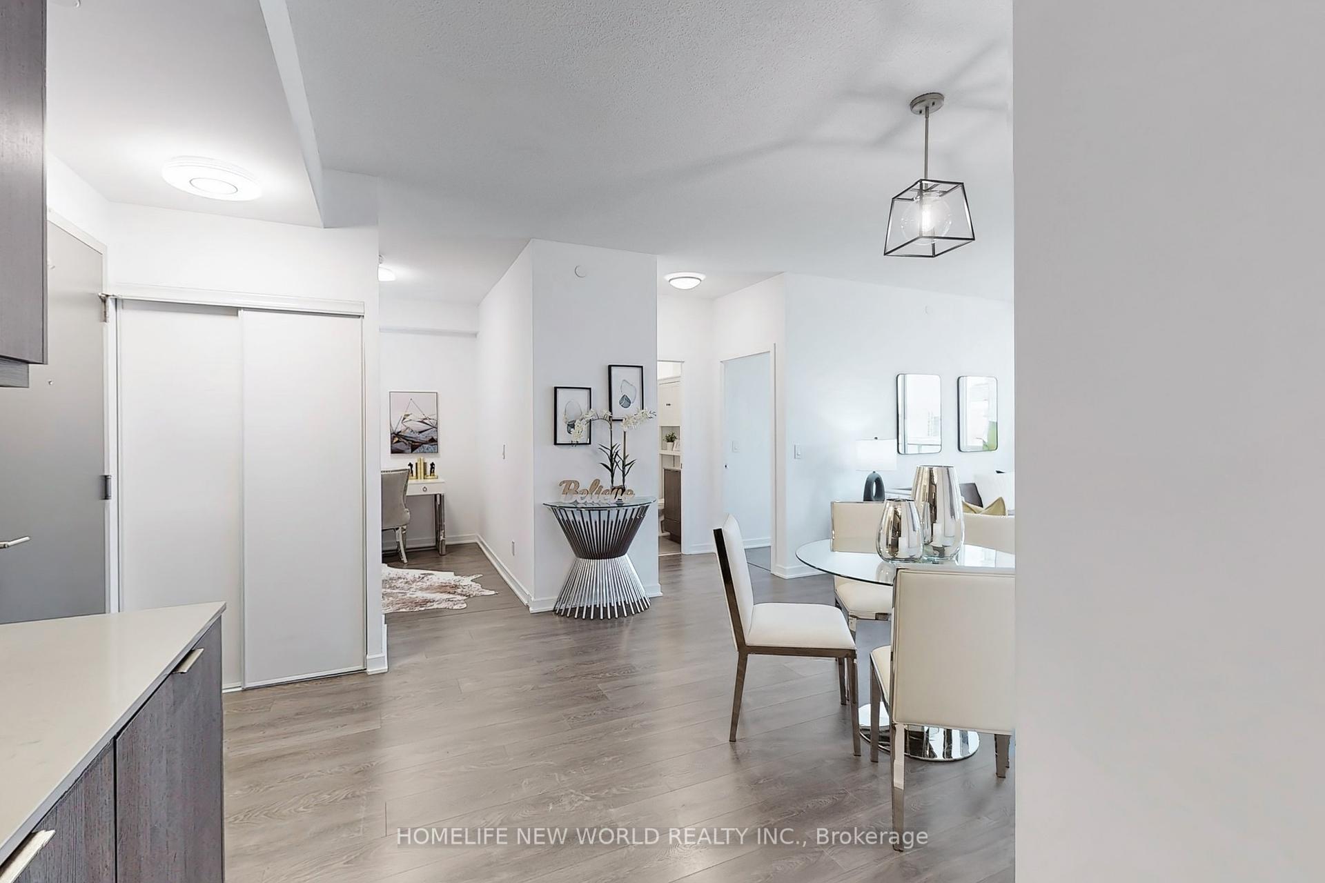 3 Bedrooms Condo at 38 Forest Manor, Toronto For sale