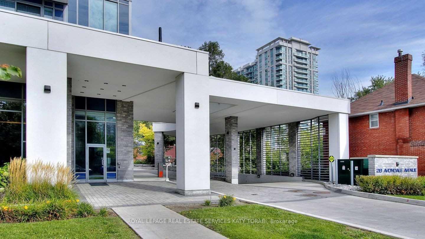 2 Bedrooms Condo at 28 Avondale, Toronto For sale