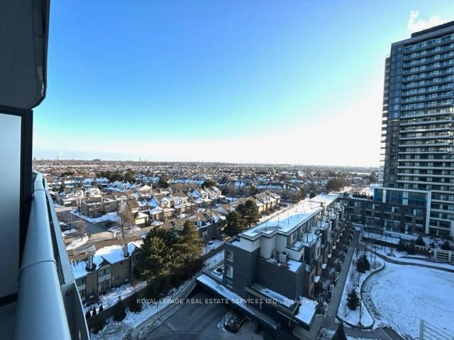 2 Bedrooms Condo at 2520 Eglinton, Mississauga For sale