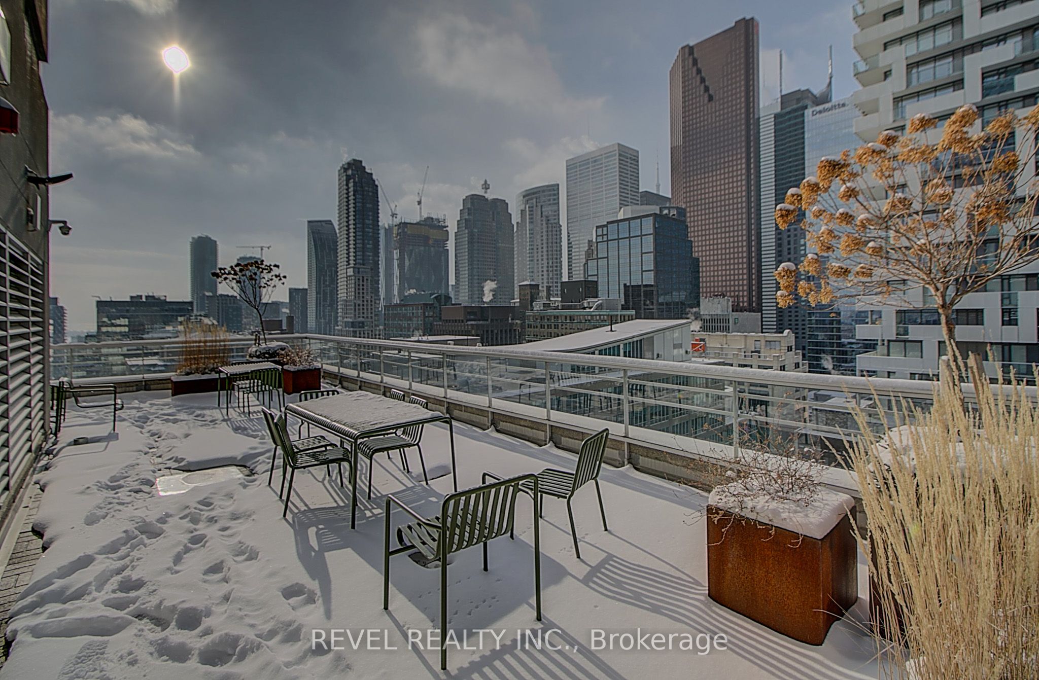 50 Lombard Street, #1004