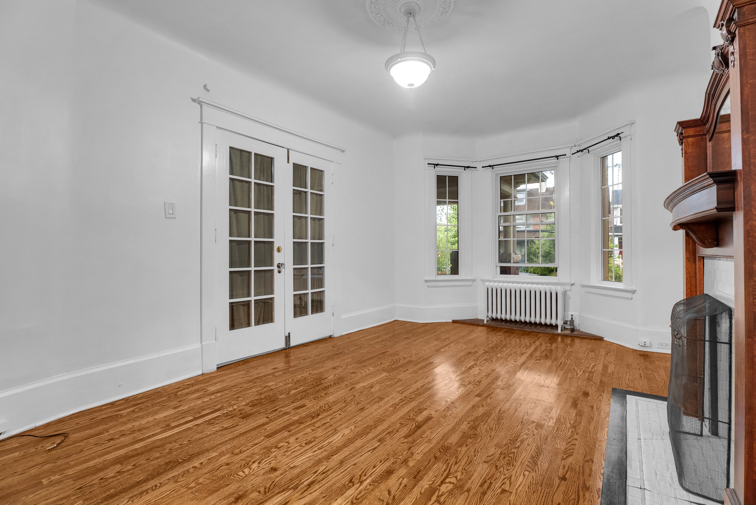 44 Browning Avenue Main