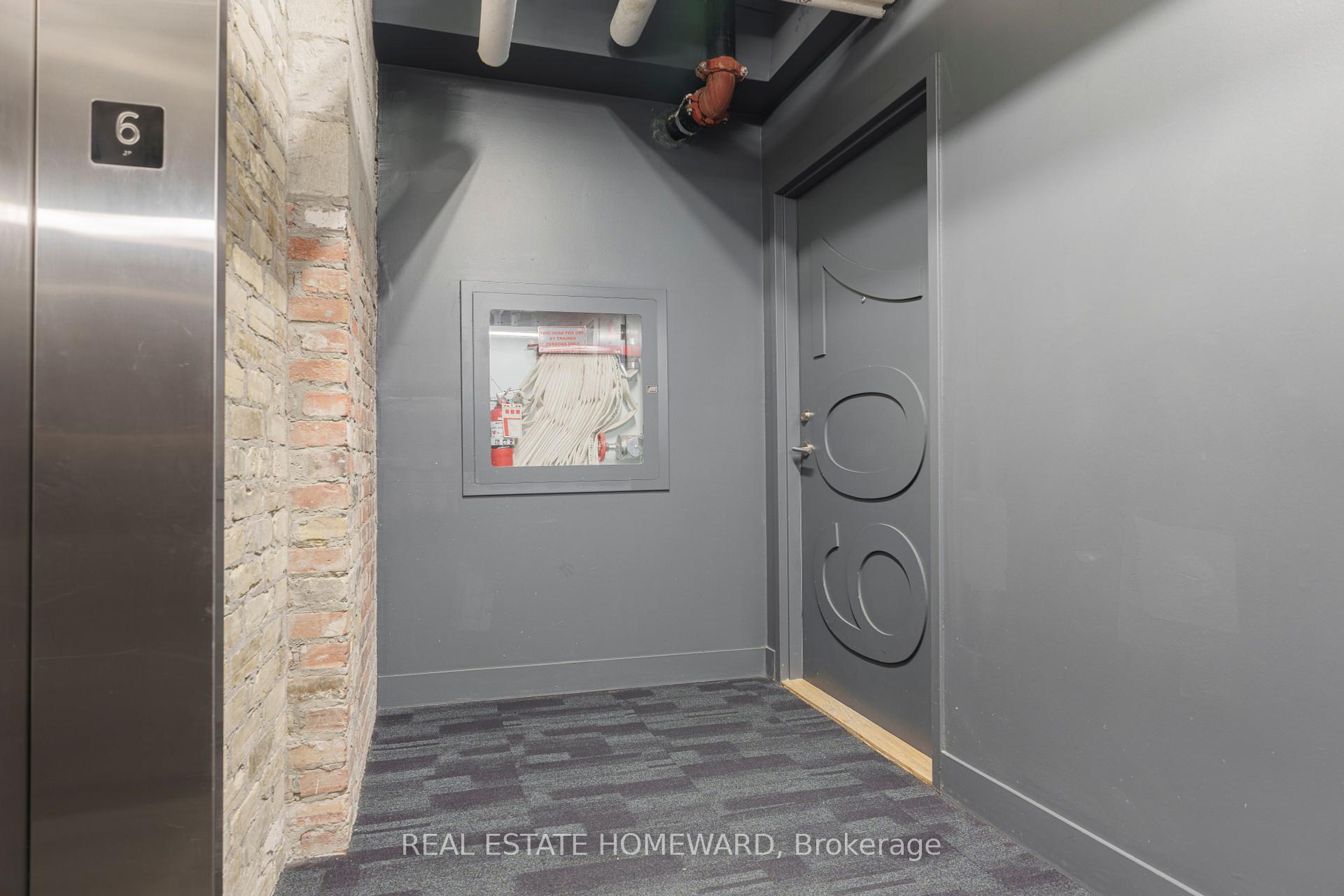 1 Bedroom Condo at 736 Dundas, Toronto For sale