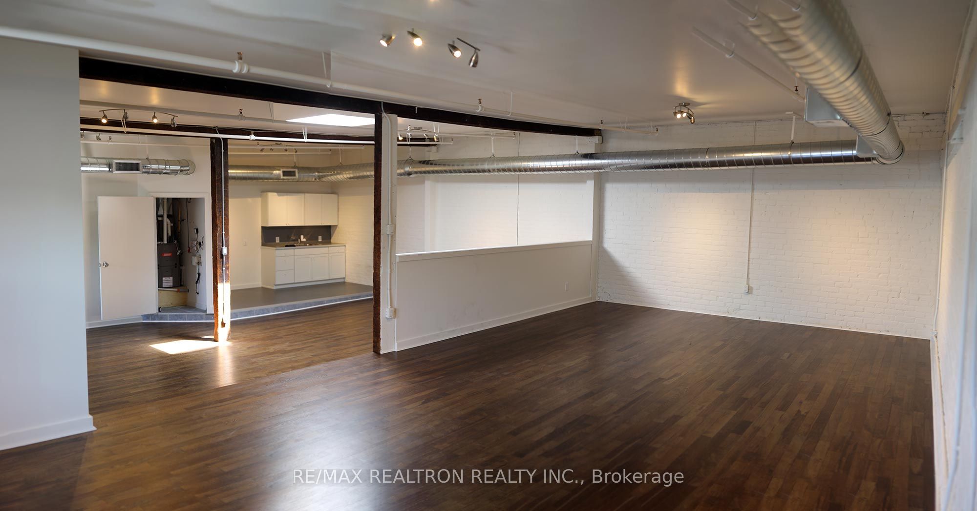 135 Tecumseth Street, #14B