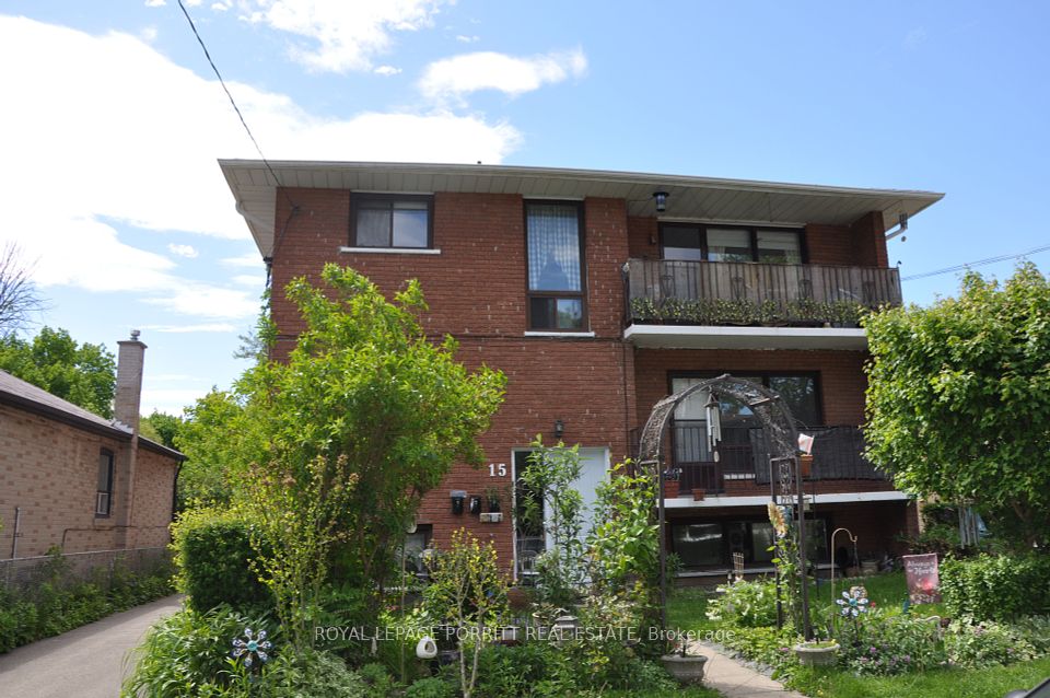 15 Muskoka