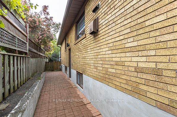 5 Jubilee Crescent