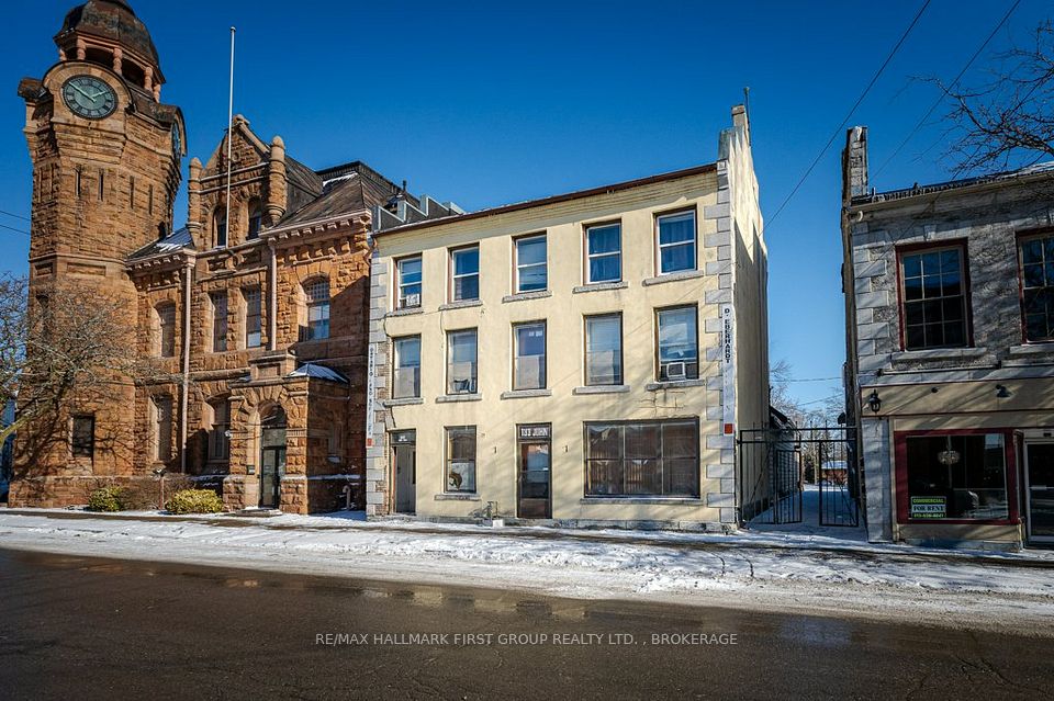 133/135 John Street, Greater Napanee, ON K7R 1R1