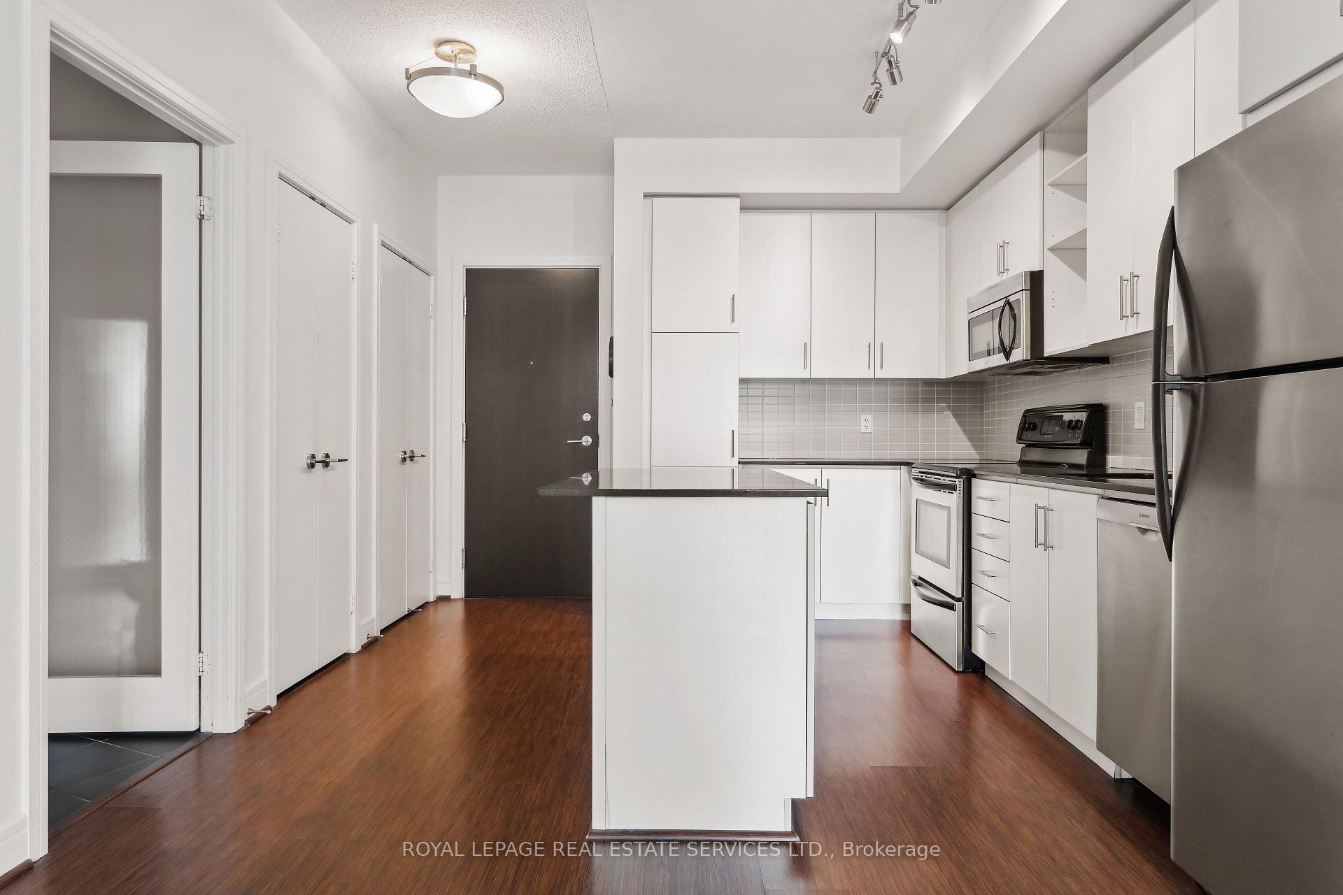 1 Bedroom Condo at 112 George, Toronto For sale