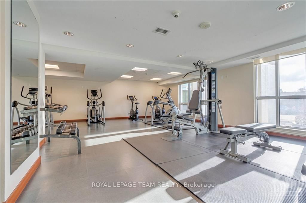 200 RIDEAU Street, #1206