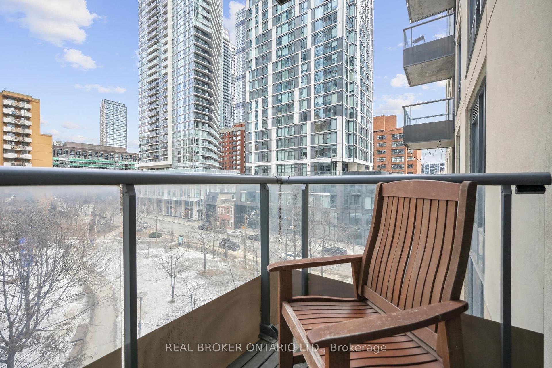 1 Bedroom Condo at 76 Shuter,  Toronto For sale