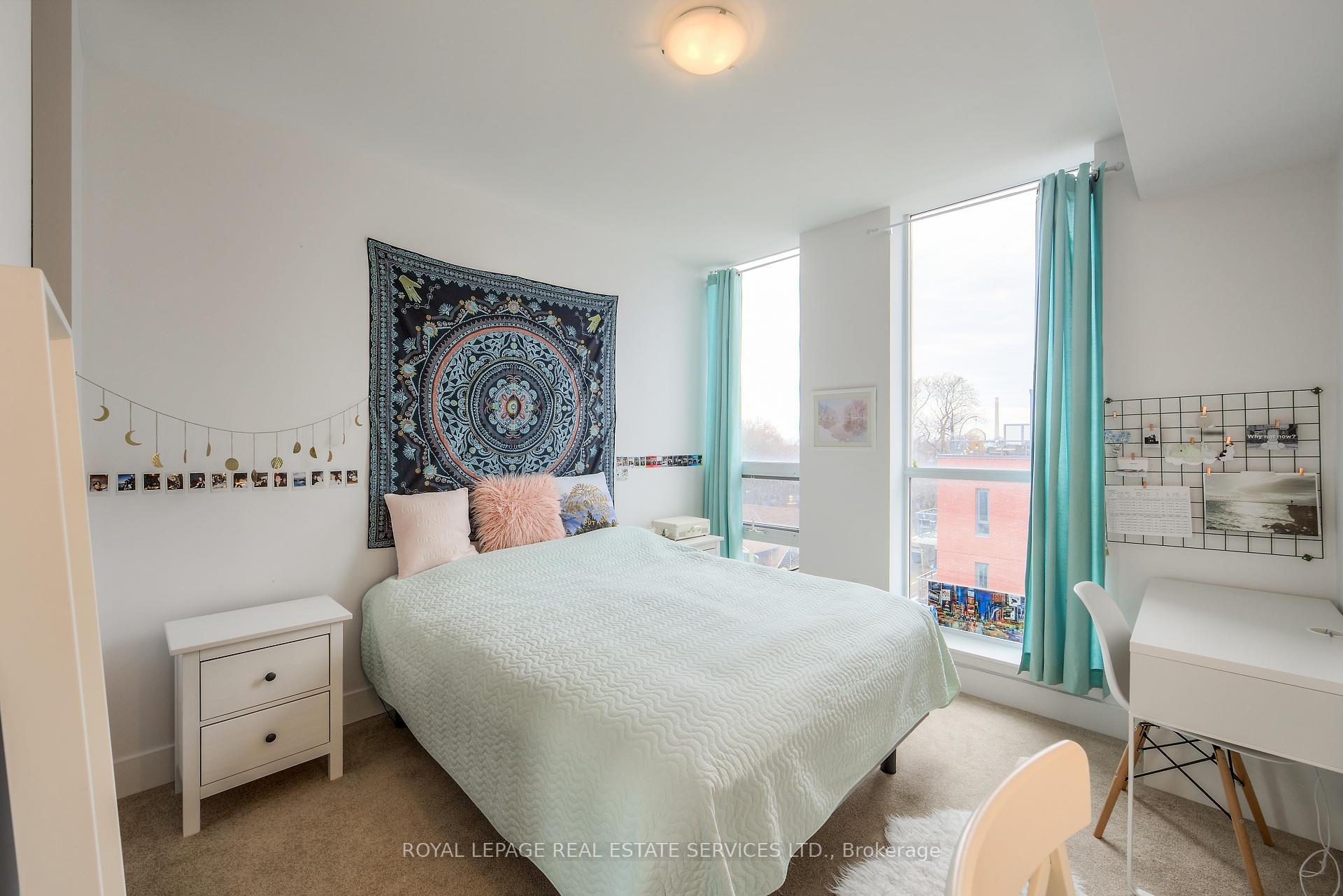 2 Bedrooms Condo at 323 Kingston, Toronto For sale