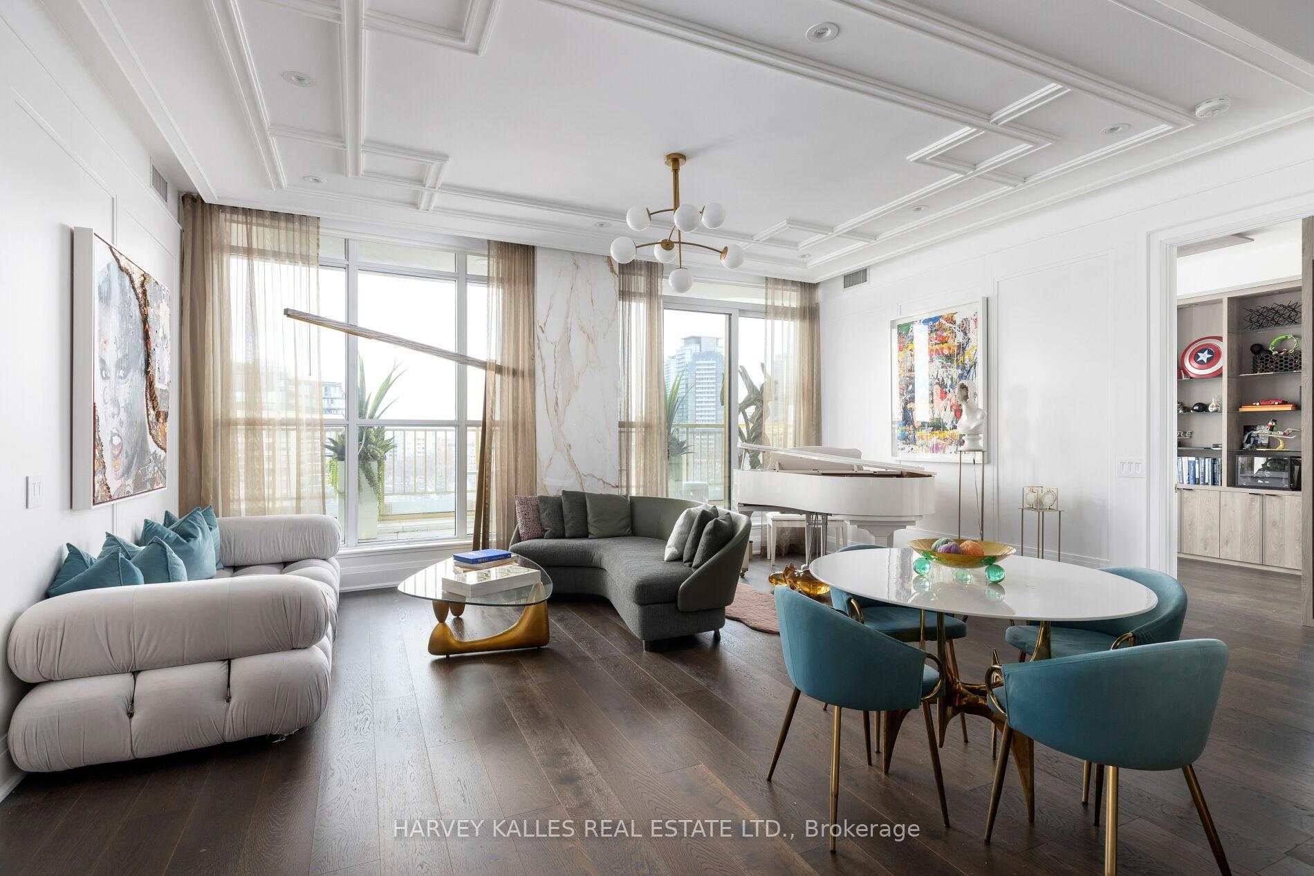 151 Avenue Road 805