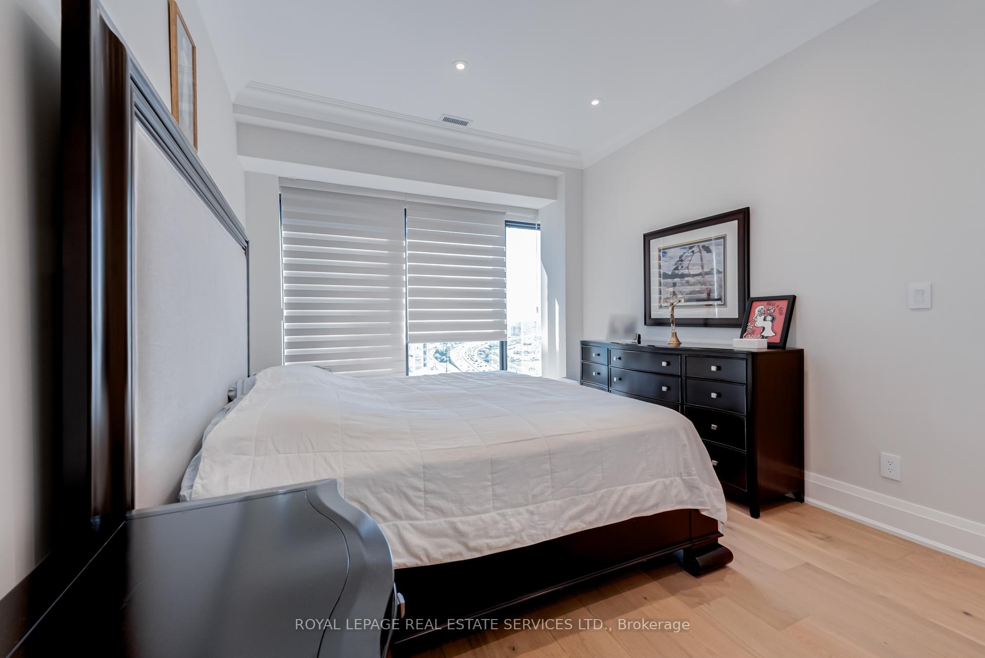 2 Bedrooms Condo at 2045 Lake Shore, Toronto For sale