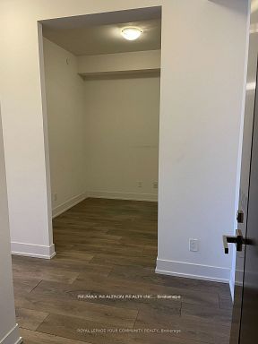 9471 Yonge Street #1206, Richmond Hill Observatory