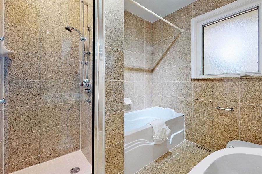 8 Sandfield Road