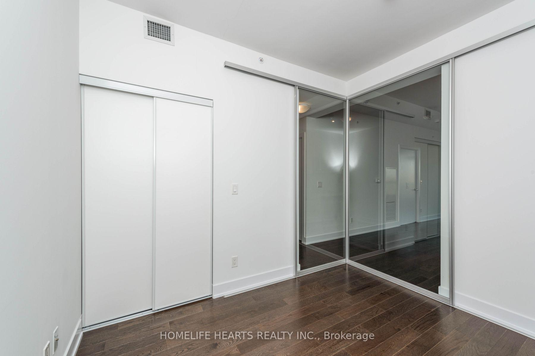 2 Bedrooms Condo at 181 Bedford, Toronto For sale