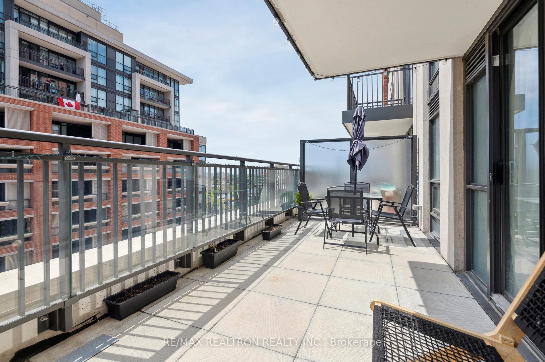 2 Bedrooms Condo at 3091 Dufferin, Toronto For sale