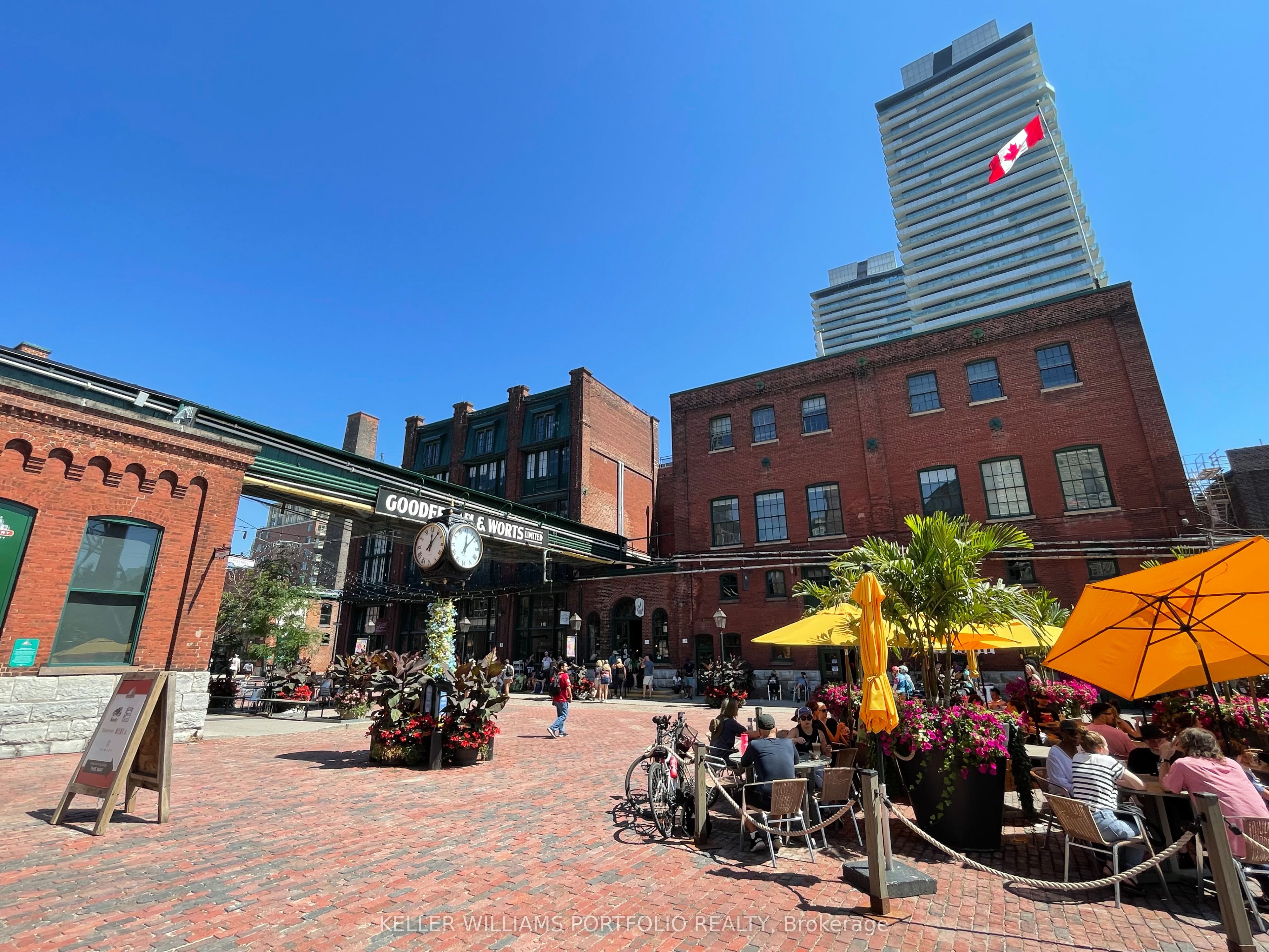 318 King Street E, #1413