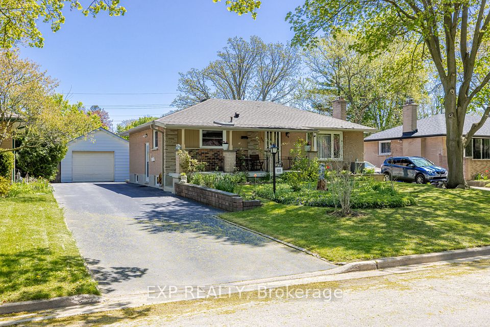 605 Ridgewood