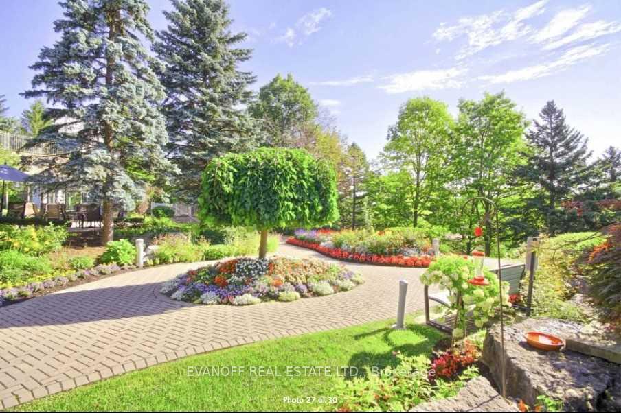 3 Bedrooms Condo at 10 Guildwood, Toronto For sale