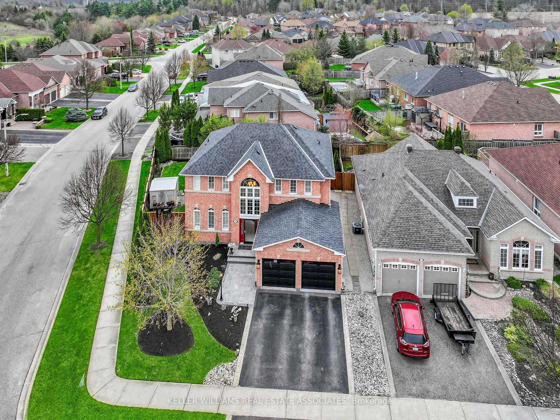 15 Johnson Crescent, Halton Hills, ON L7G 6A4