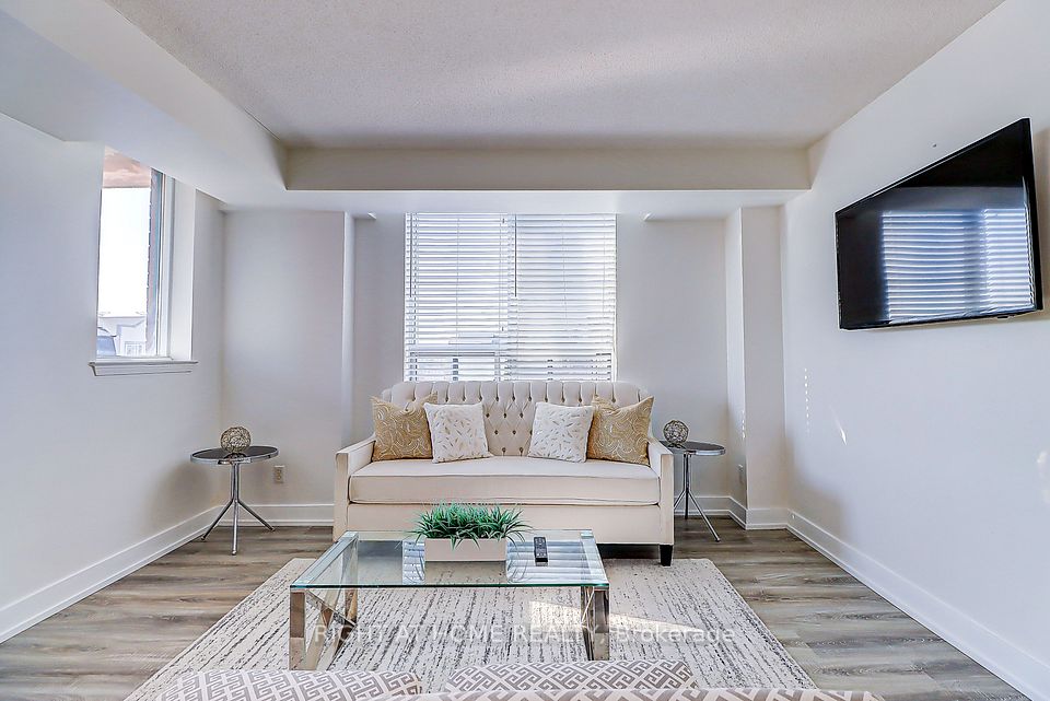 1625 Pickering