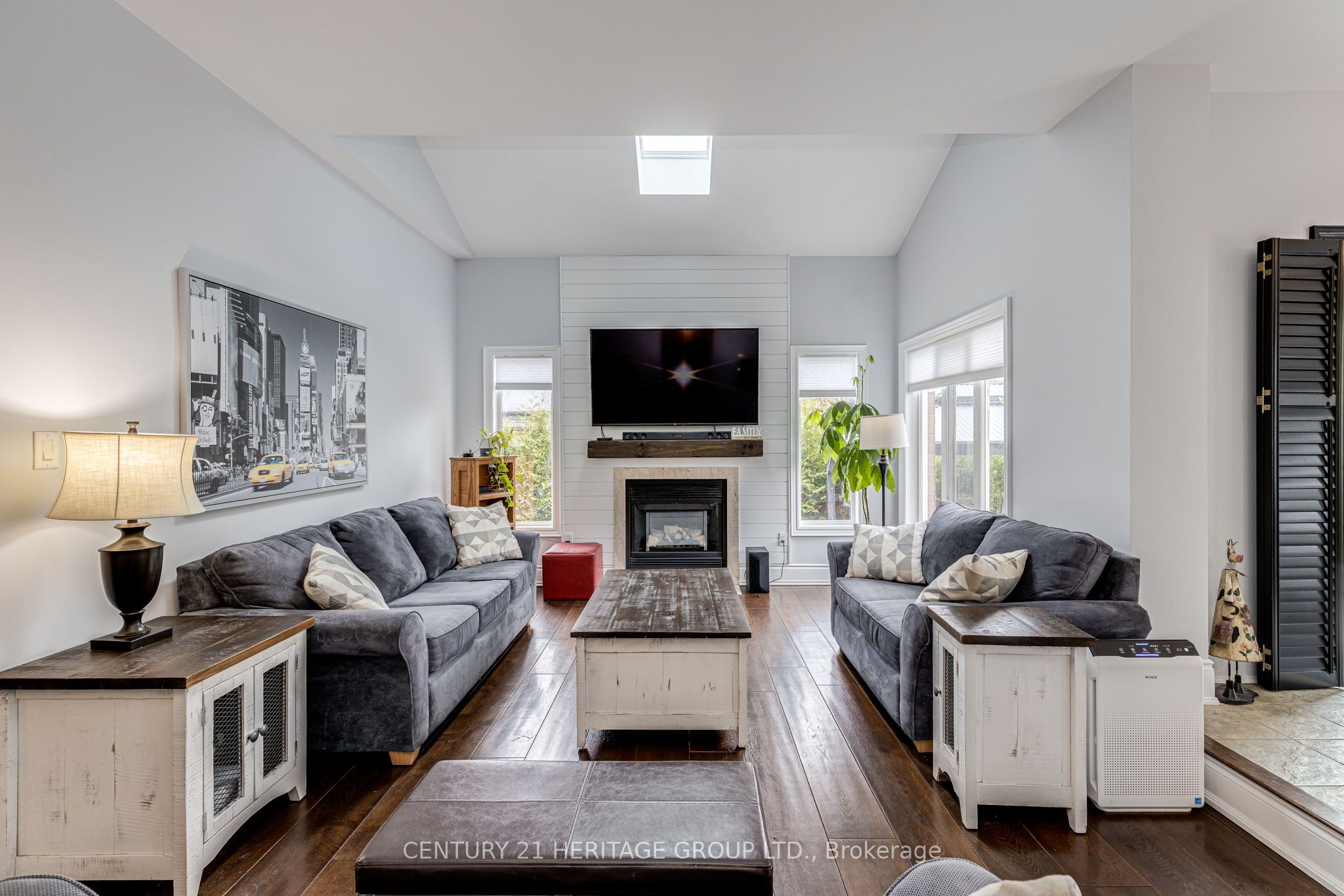 673 Chaleur Place