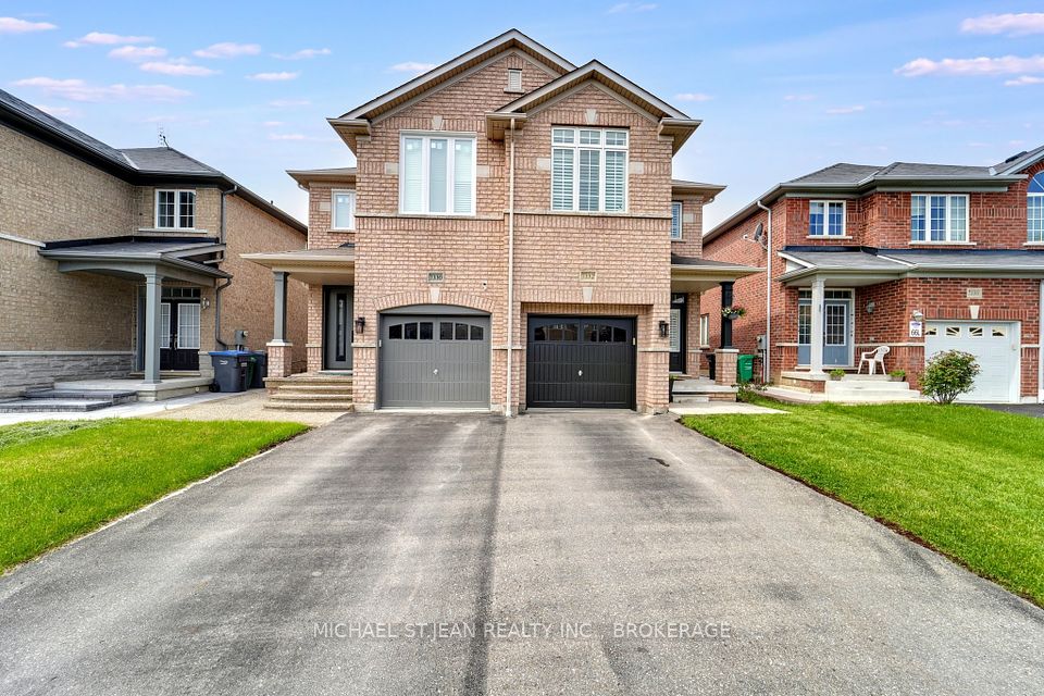 7332 Golden Meadow Court, Mississauga, ON L5W 0B8