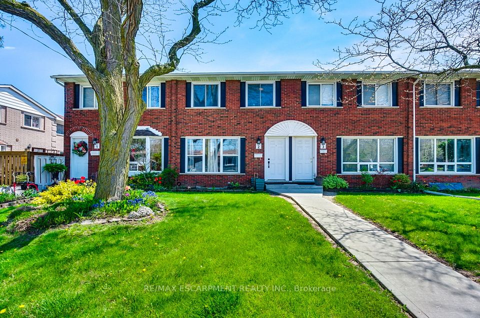 2700 Barton