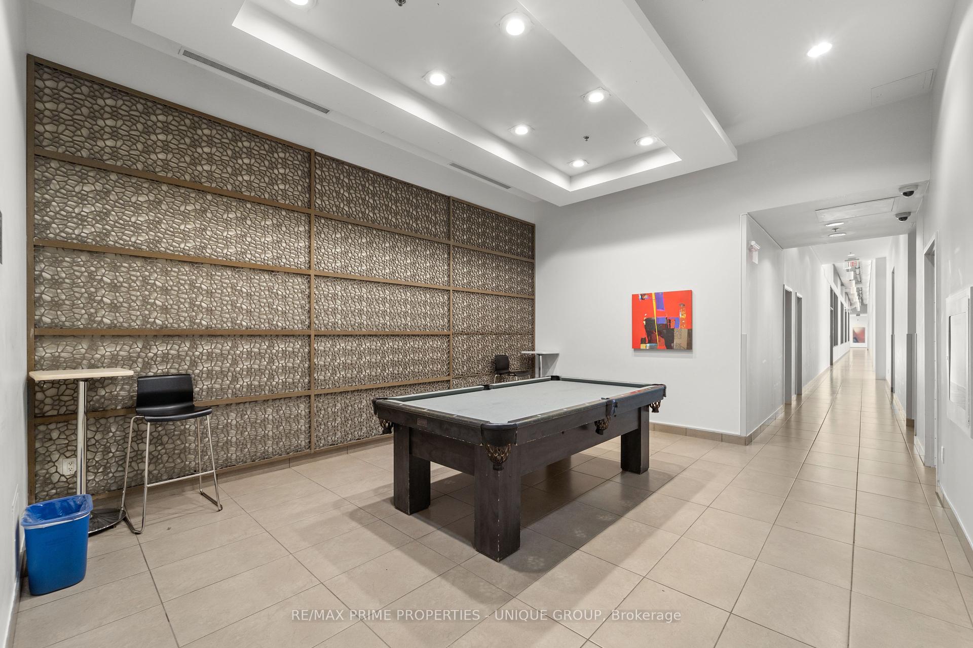 1 Bedroom Condo at 29 Singer, Toronto For sale
