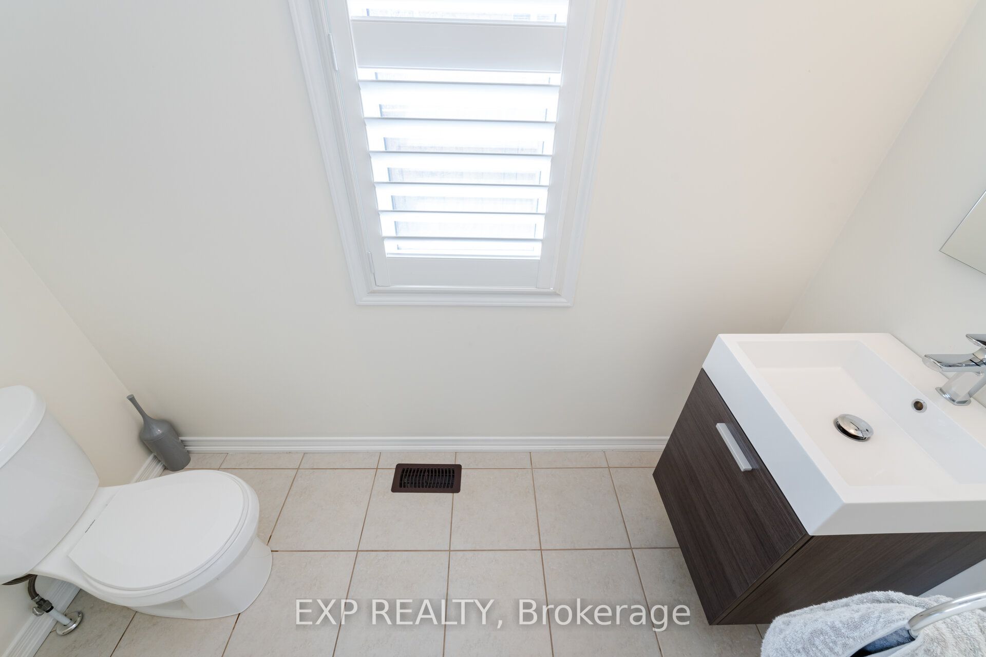 8799 Dogwood Crescent, Niagara Falls, ON L2H 0L1