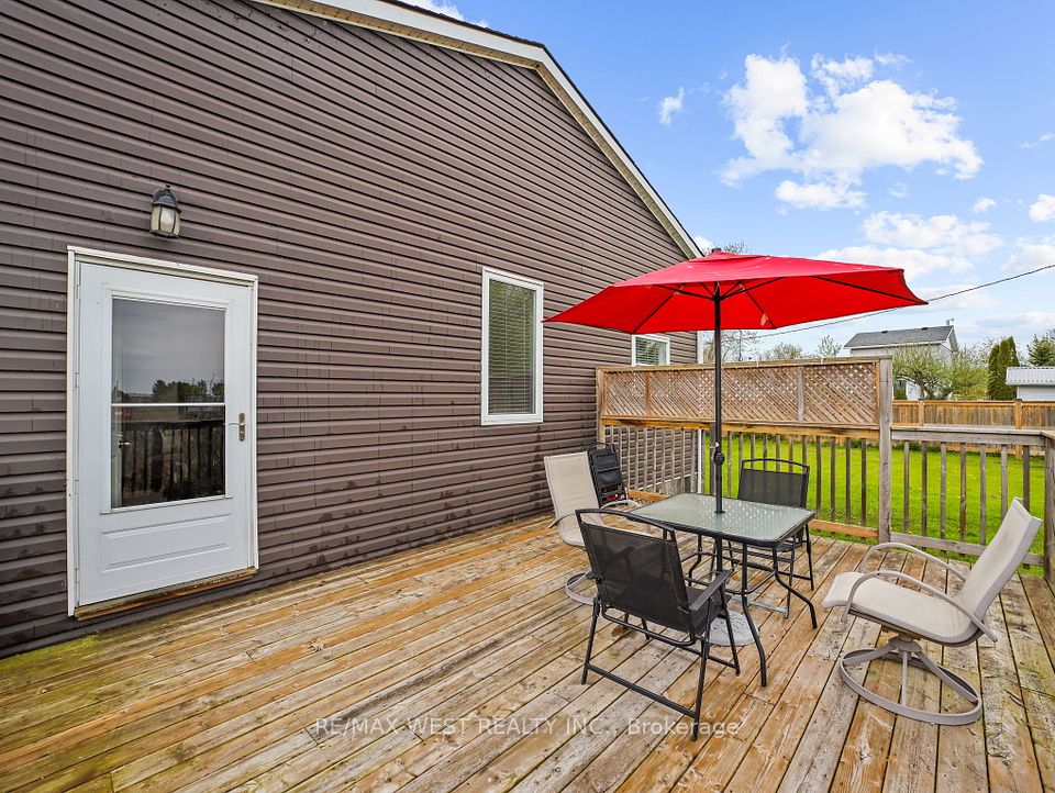 14 Westmoreland Lane
