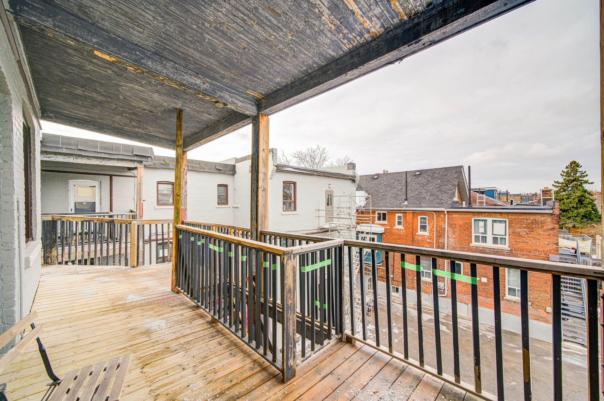 1074 St Clair Avenue W 2