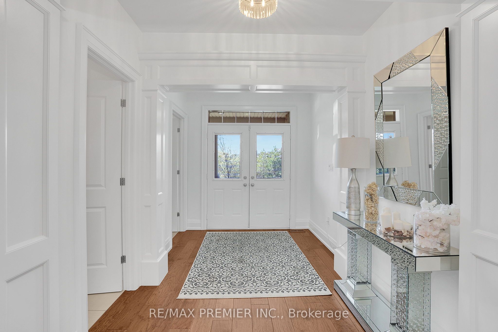116 Torrey Pines Road