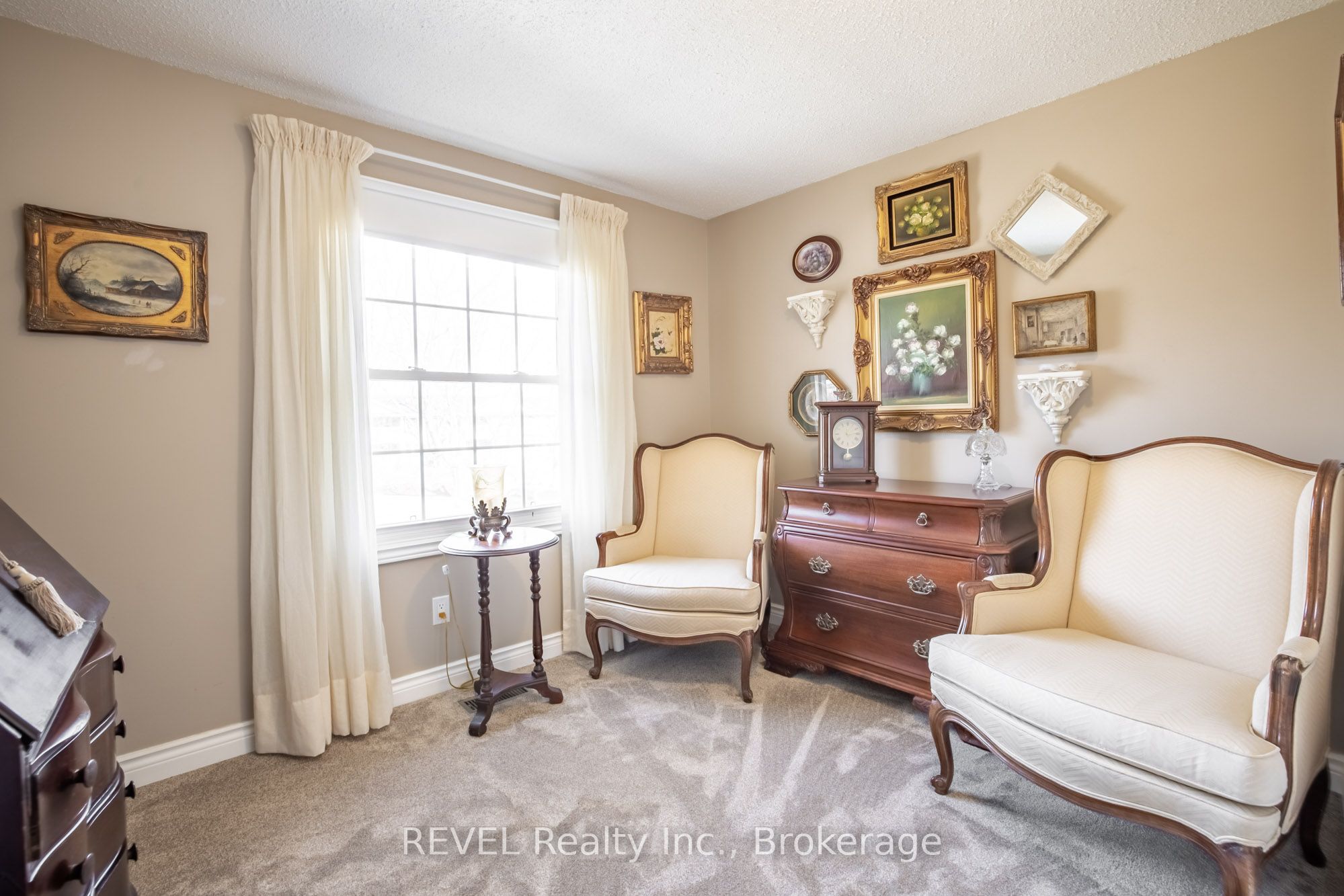 409 Vine Street, #12