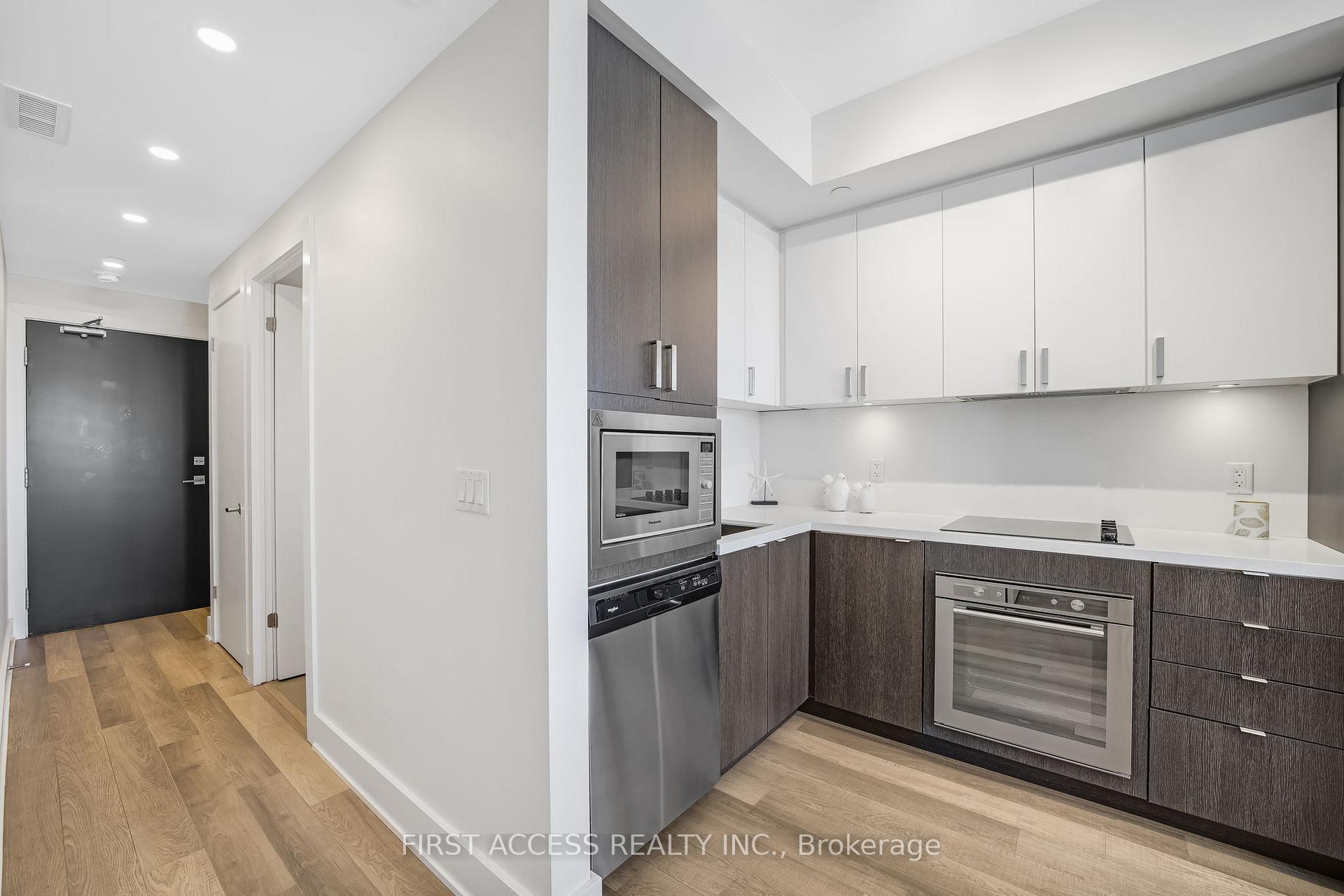 1 Bedroom Condo at 5230 Dundas,  Burlington For sale