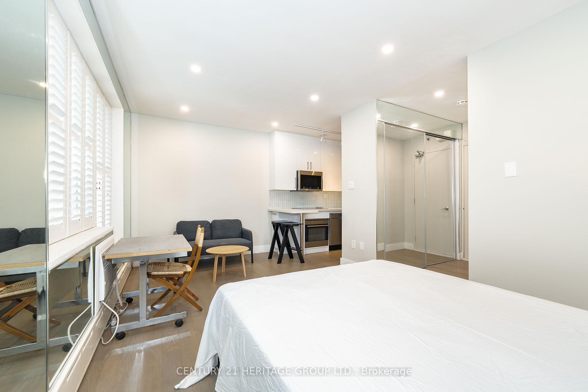 Co-op at 78 Warren, Toronto For sale