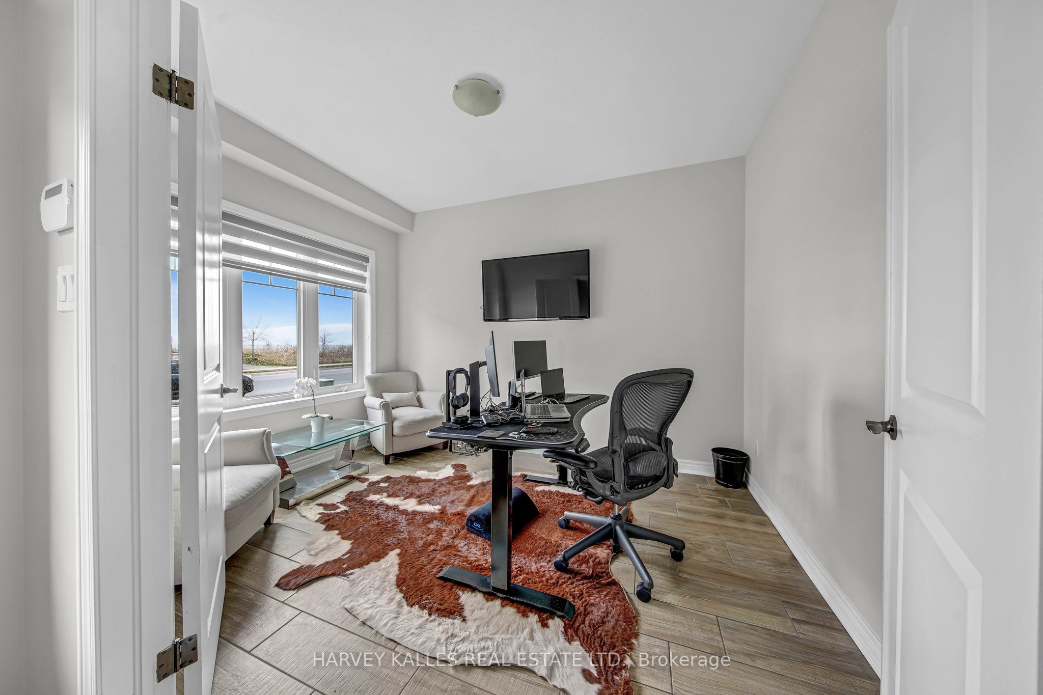 106 Shoreview Place