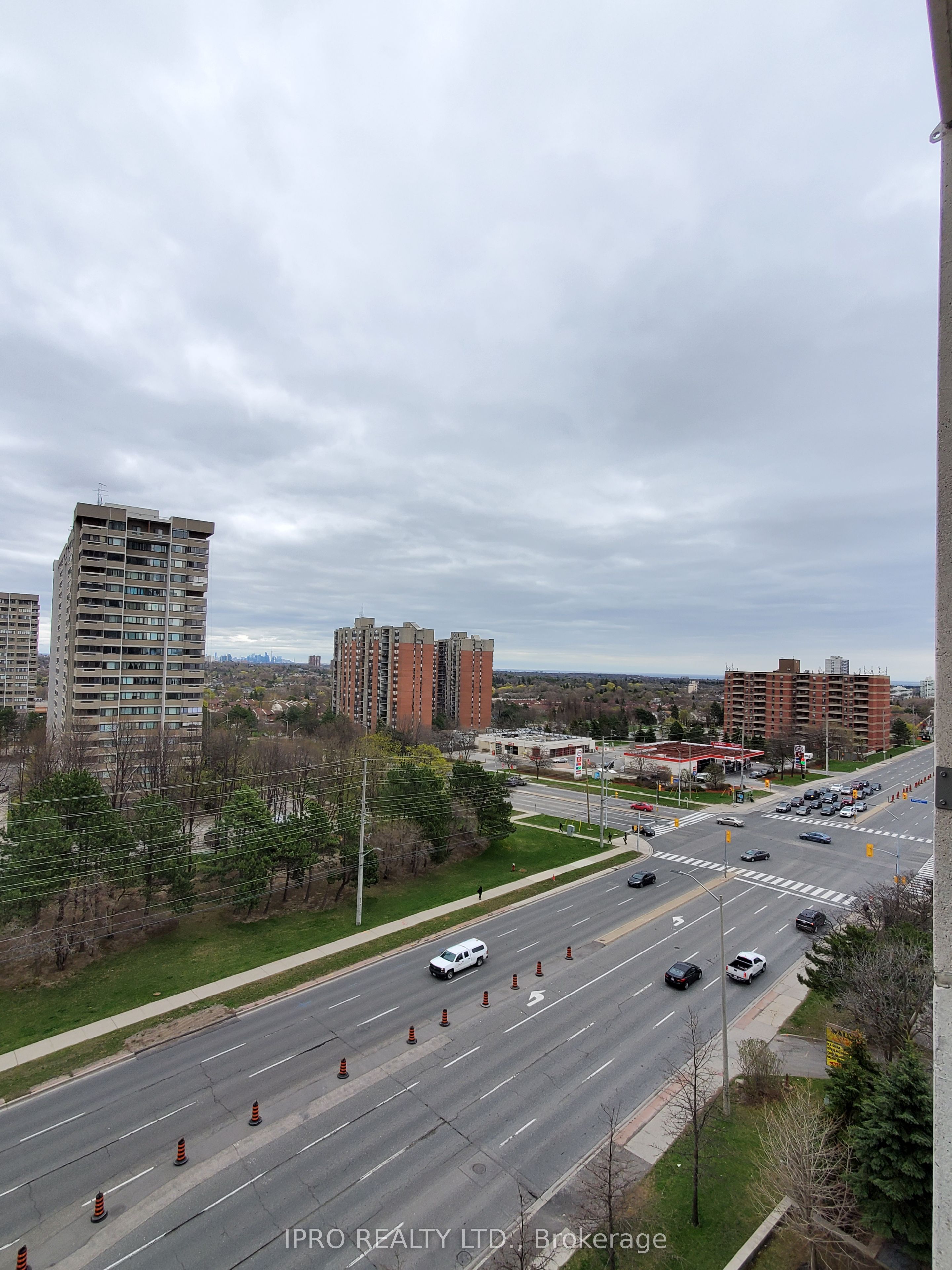 3504 Hurontario Street, #1001