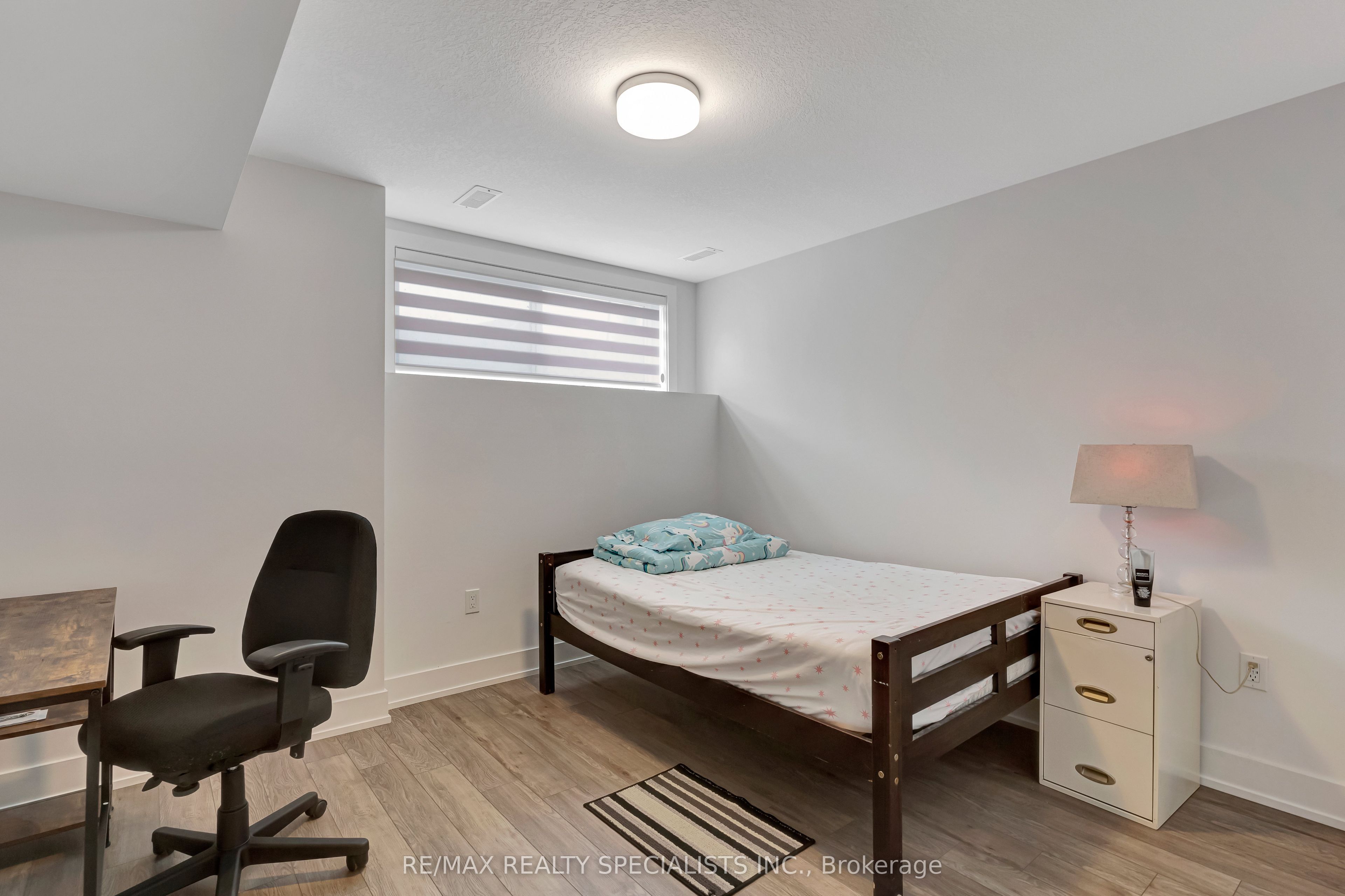 99 Roger Street, #21