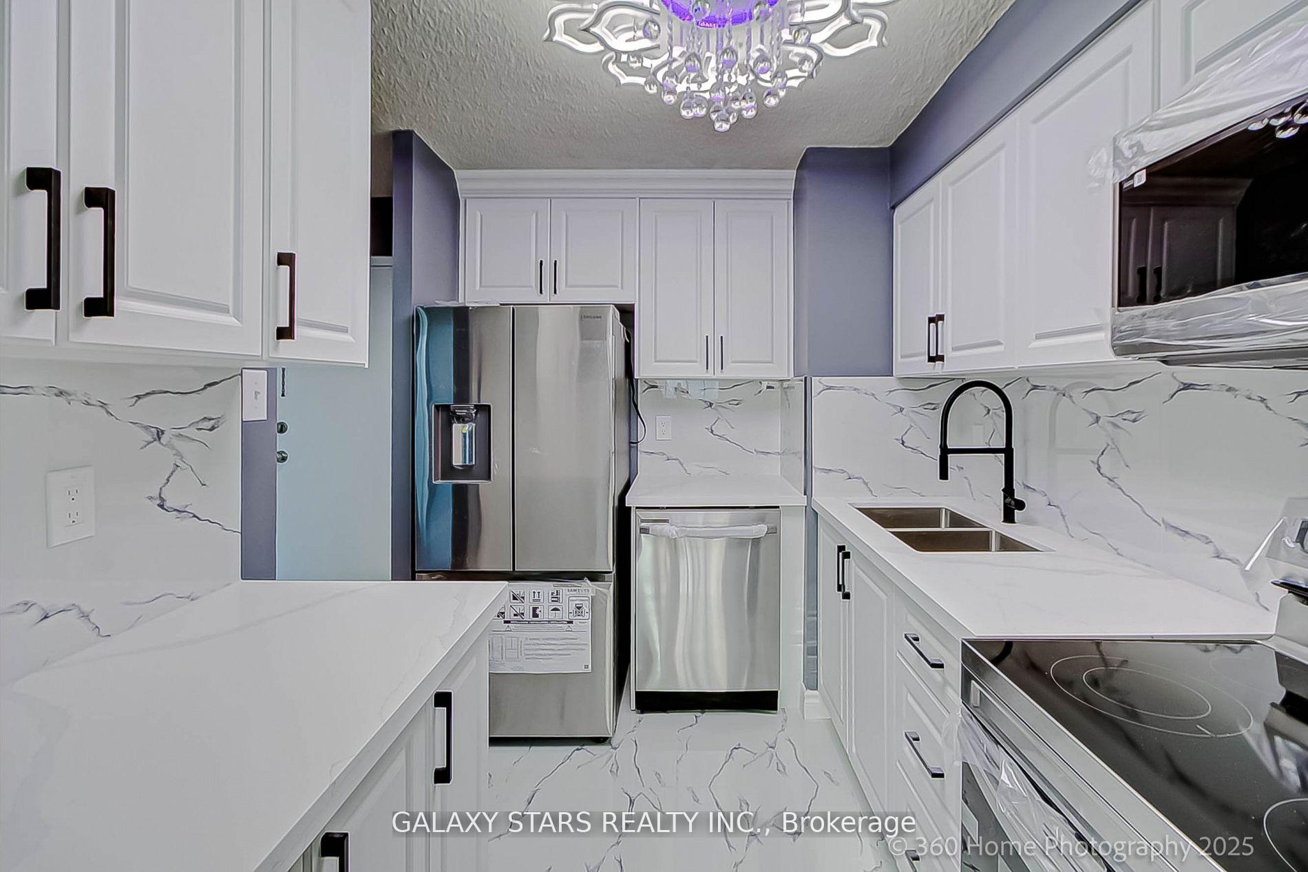 1 Bedroom Condo at 10 Tapscott,  Toronto For sale