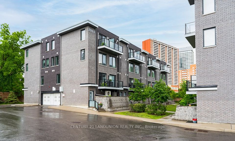 2063 Weston