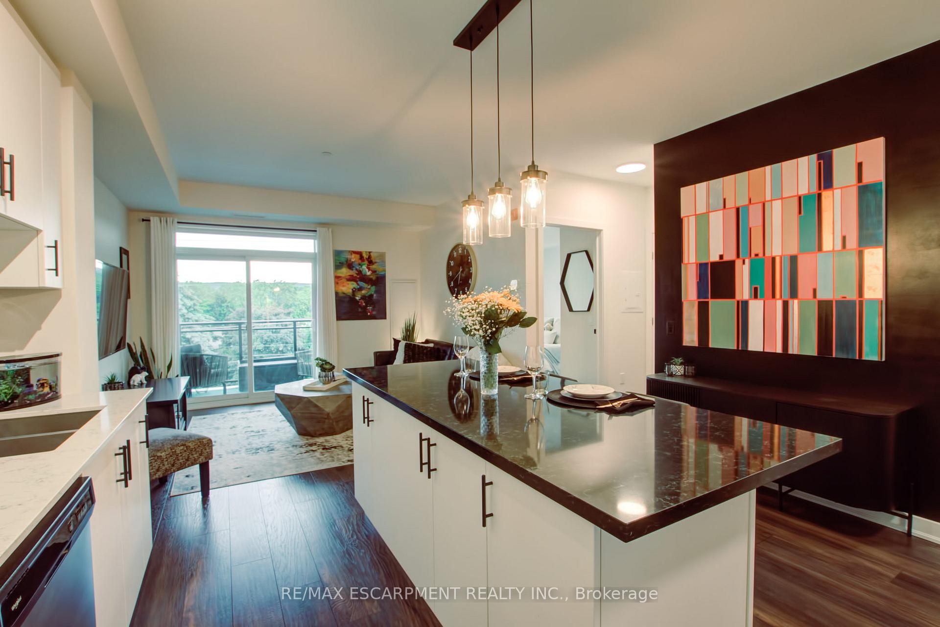 1 Bedroom Condo at 320 Plains, Burlington For sale