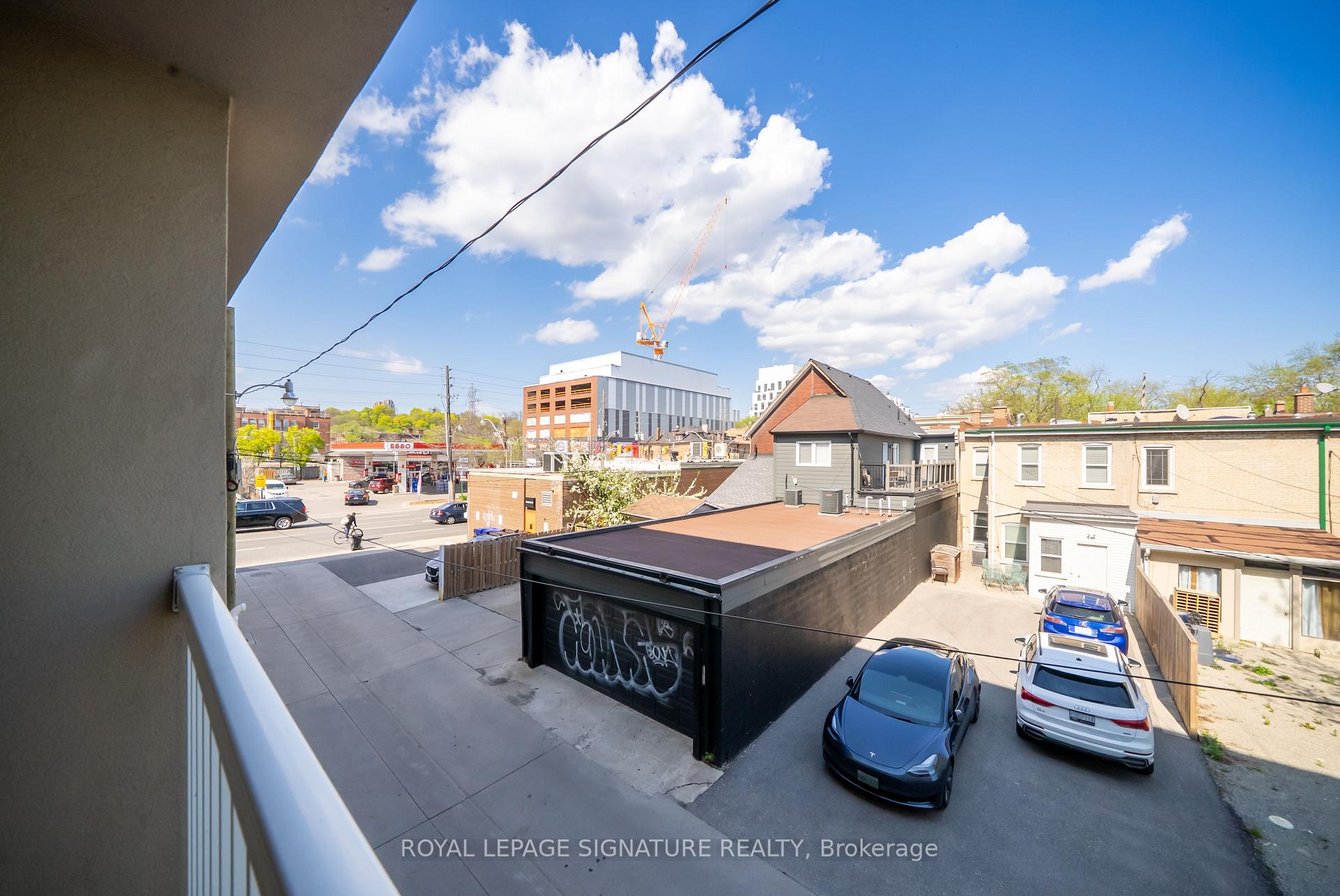 2 Bedrooms Condo at 473 Dupont, Toronto For sale