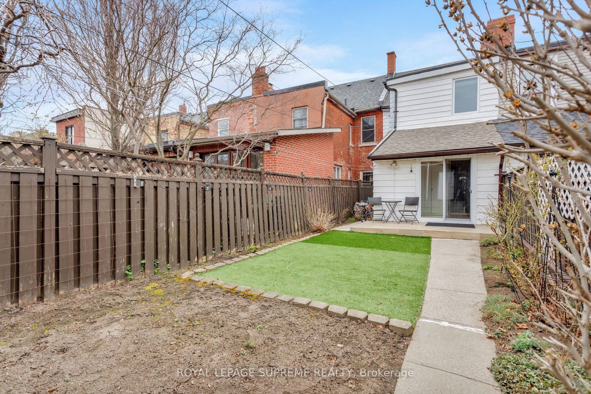59 Beaconsfield Avenue